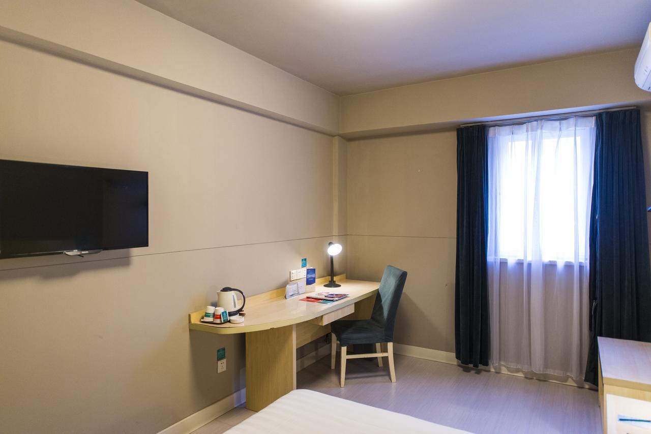 Jinjiang Inn Zhoukou Bayi Road Chuanhui District Government Екстериор снимка
